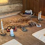 Sevletunet And Bed & Breakfast 4*