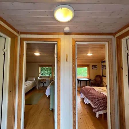 Sevletunet And Bed and Breakfast 4*