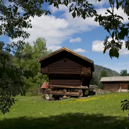 Sevletunet And 4*