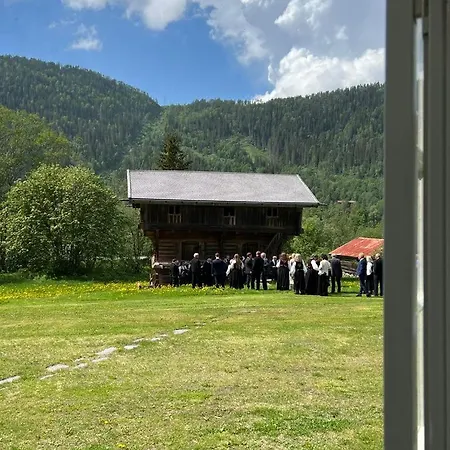 Panzió Sevletunet And *