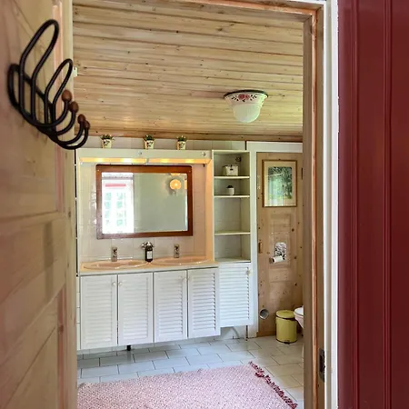 Bed and Breakfast Sevletunet And 4*