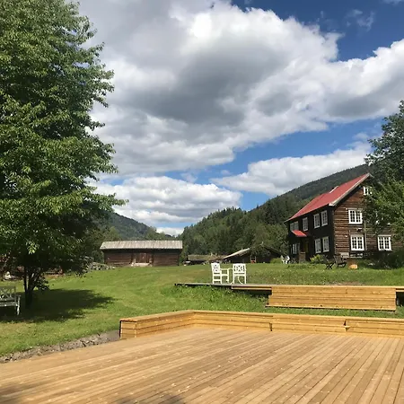 Sevletunet And Bed and Breakfast