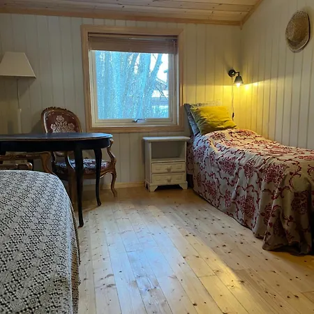 Sevletunet And Bed & Breakfast 4*