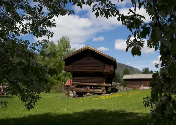 Sevletunet And 4*