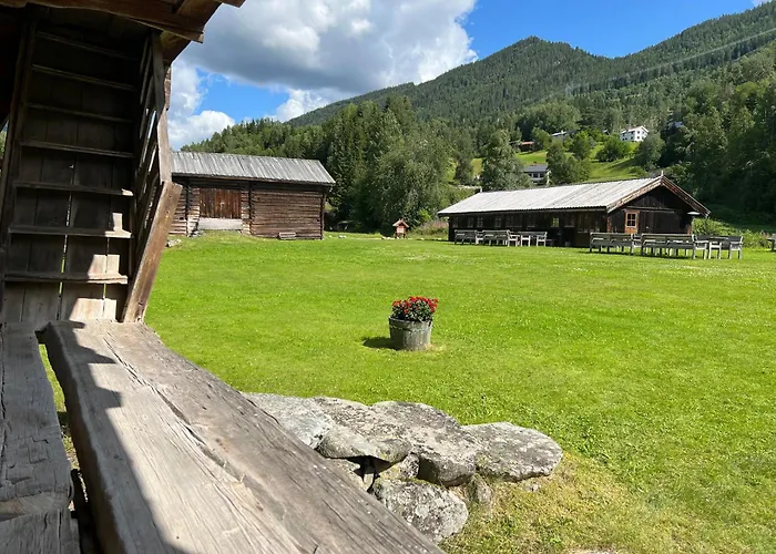 Sevletunet And 4*