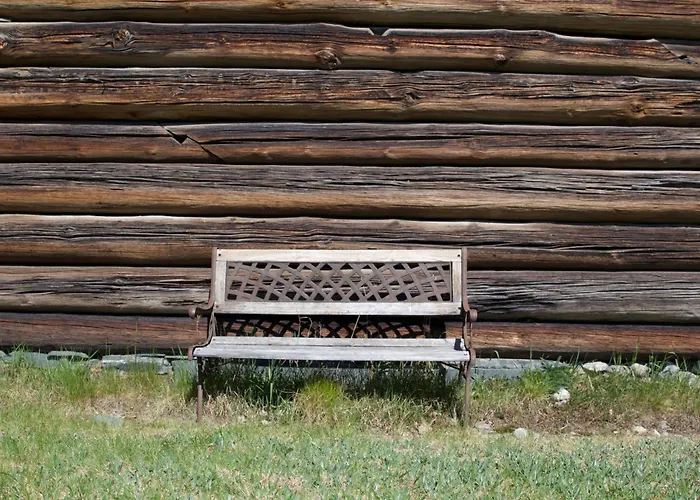 Sevletunet And Bed & Breakfast 4*