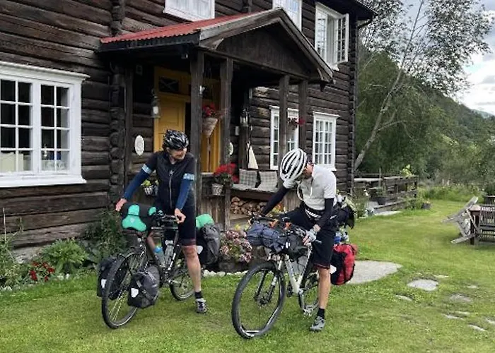 Sevletunet And Bed & Breakfast 4*